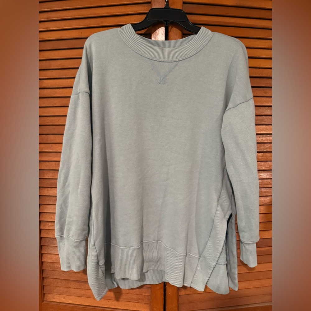 Aerie Light Gray Sweatshirt